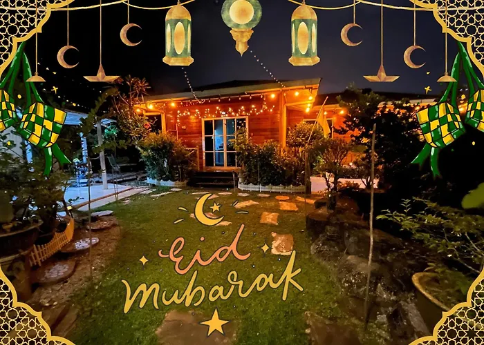 Sri Kandis Cottage Stay Kch